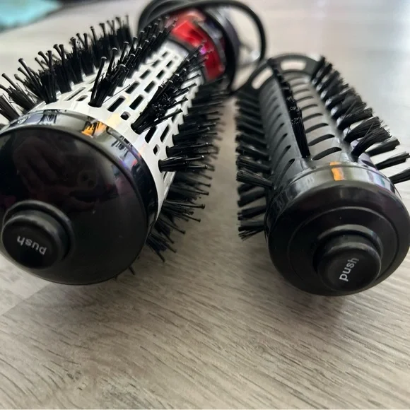 3-in-1 Hot Air Styler and Rotating Hair Dryer - Picture 8 of 11